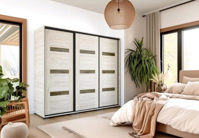 Capri_239_justus_sotet_justus_szoba-scaled