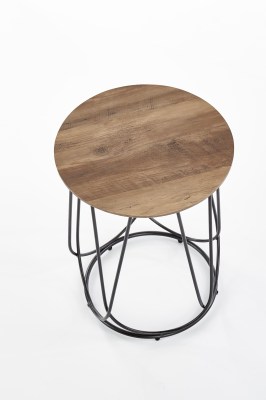 nubira_s_dohanyzo_asztal_felul_szombathely